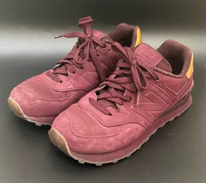 NEW BALANCE 574 Molten Maroon Burgundy Creased Gold Heel Sneakers Size 7 thumbnail 1