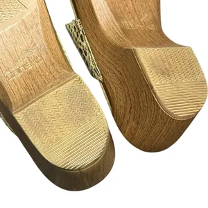 Dansko‎ Sophie Wedge Sandals 11-11.5 Beige Snakeskin Leather Slip On Clogs Shoes thumbnail 11