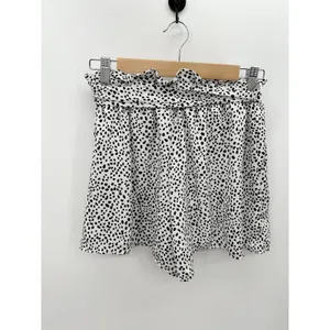 Altar'd State Womens Paperbag‎ Shorts Size M Polka Dot Belted High Waisted thumbnail 2