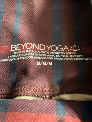 NWT Beyond Yoga Dark Red Plaid Leggings thumbnail 4