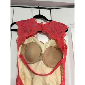 Floral Lace Mermaid Gown Coral Pink Sweetheart Neckline Cutout Back Formal Dress thumbnail 3