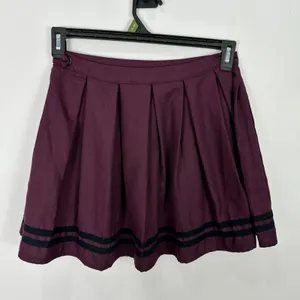 Hot Topic Purple Pleated Mini Skirt Small Alt‎ Prep Preppy Grunge Coquette Goth thumbnail 4