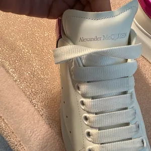 Alexander McQueen Oversized Sneakers thumbnail 6