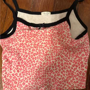 Pink Leopard Print Tank Top thumbnail 2
