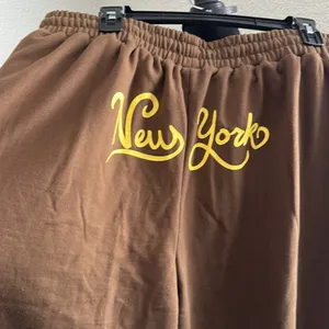Brown Graphic Jogger Pants Size 1X thumbnail 6