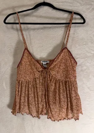 RSQ Floral Mesh Camisole Top Womens XL‎ Pink Babydoll Lettuce Edge Cottagecore thumbnail 1