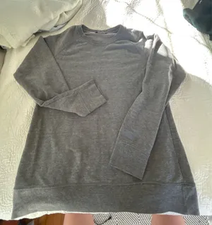 North Face Crewneck  thumbnail 1