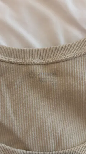 OFFLINE by Aerie Crop Top thumbnail 2