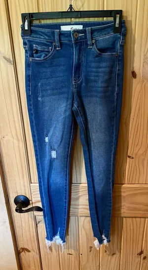 Kancan Jeans distressed jeans size 0/23 frayed hem thumbnail 1
