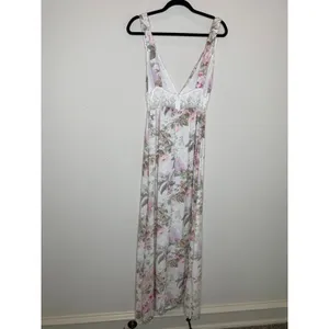 Majorelle Floral Romantic Maxi Dress Bridal Fairy Sz Medium Cream Pink Green thumbnail 10