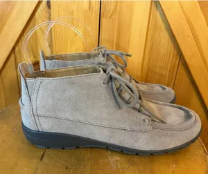 Easy Spirit Womens Taupe Suede Leather Lace Up Chukka Boot Size 5.5 thumbnail 1