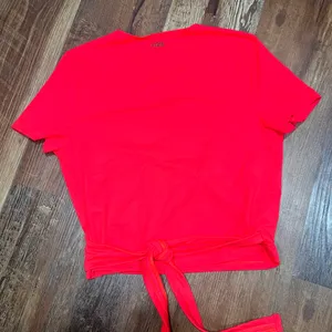 PINK Victoria's Secret Vivid Red Short Sleeve Wrap Top thumbnail 4