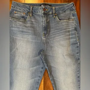 Boden Denim Flare Jeans thumbnail 5
