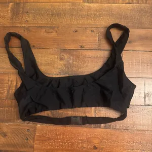 SUPERDOWN Mona Buckle‎ Bikini Top thumbnail 2