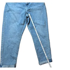Levi's Womens Mid Rise‎ Boyfriend Jean Sz W35 thumbnail 6