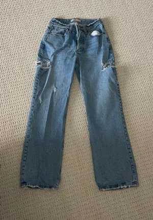 Abercrombie 90s Baggy Low-Rise Jeans Curve Love thumbnail 1