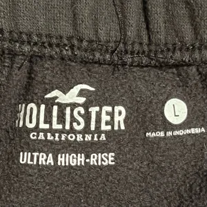 Womens large Hollister Co. Dark Grey Ultra-High Rise Fleece Dad Joggers thumbnail 9
