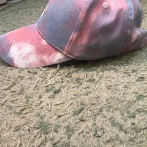 TIE DYE DAISY ADJUSTABLE BASEBALL CAP Pink thumbnail 2