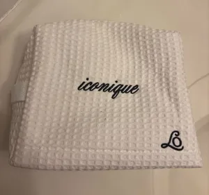 L’Occitane Waffle Makeup Bag Blue thumbnail 1