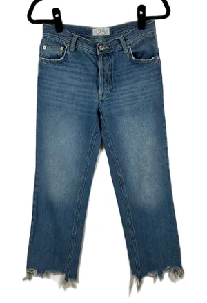 We The Free Maggie Button Fly Denim‎ Cropped Jeans Womens Size 25 Frayed Hem thumbnail 1