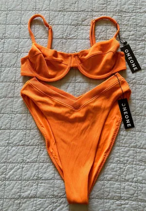 ONE ONE Swim Lupita thumbnail 1