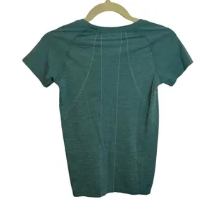 H&M Sport Teal Seamless Active Tee thumbnail 2