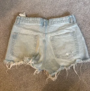 ZARA Jean Shorts thumbnail 2