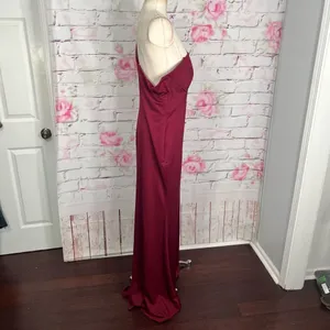 LA FEMME nwot wine burgundy colored ONE SHOULDER DRESS 28176 thumbnail 6