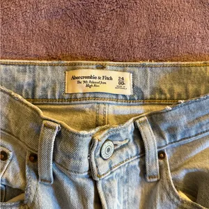 Abercrombie & Fitch Light Wash High Rise Jeans thumbnail 2