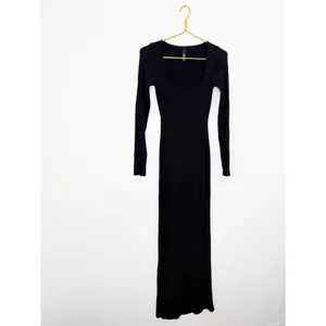 Skims Soft Lounge Maxi Dress Size Small Black Ribbed Long Sleeve Bodycon thumbnail 4