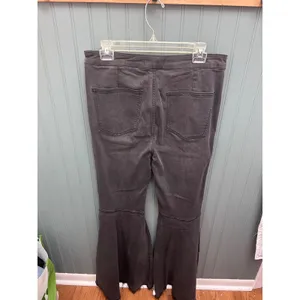 Free People Thirty One‎ Charcoal Grey Flare Jeans Womens Size 31 thumbnail 3