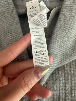 Alo Yoga cashmere high waist plush waffle athletic Heather grey pants Size XS thumbnail 11