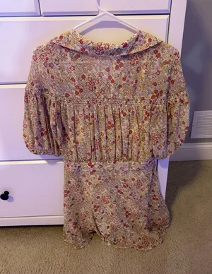 Dress thumbnail 3