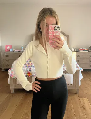 Edikted NWT Cropped Button Up Sweater thumbnail 2