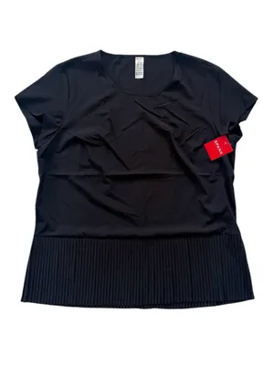 NWT Spanx “Yes, Pleats! Tee” size Medium thumbnail 2