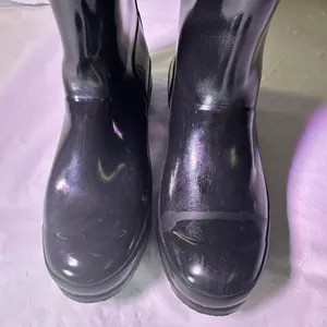 Hunter Black Glossy Rain Boots thumbnail 4