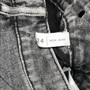 PacSun Black Distressed Ankle Cropped Jeans thumbnail 5