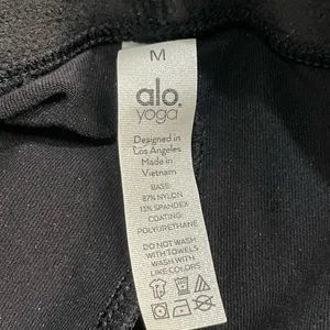 ALO Yoga Air brush Leggings Size M thumbnail 3