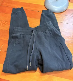 Lululemon Black Scuba Jogger thumbnail 1
