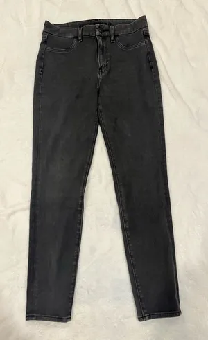 American Eagle The Dream Jean - High Waisted Jegging - Size 6 thumbnail 1