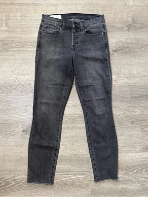 •Gap• Mid Rise True Skinny Jeans thumbnail 2