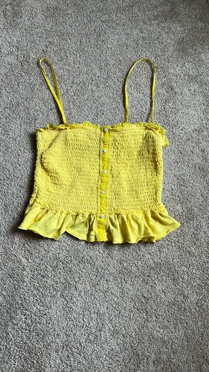 Abercrombie & Fitch thumbnail 2
