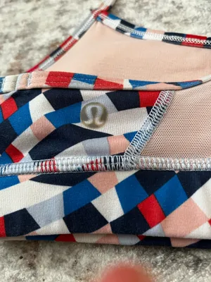 Lululemon Sports Bra  thumbnail 3