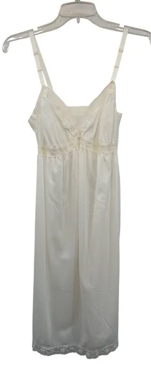 Vintage Mary Jane Full Slip Cream Nylon Lingerie 32 Used thumbnail 1