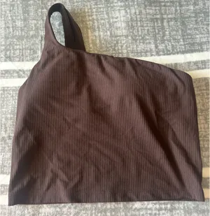 Ribbed Nulu Asymmetrical Lululemon Yoga Tank thumbnail 1