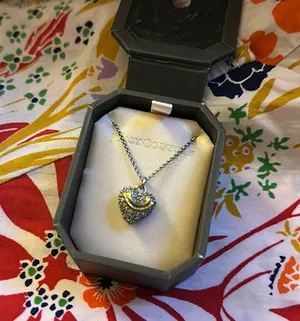 Juicy Couture Heart Necklace thumbnail 1