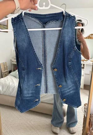 Amazon denim vest  thumbnail 3