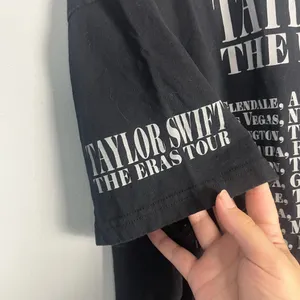 TAYLOR SWIFT Official Licensed THE ERAS TOUR Black T-Shirt Merchandise large thumbnail 6
