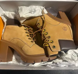 Timberland Women’s Boots Lace-Up thumbnail 1
