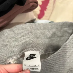Nike Phoenix Oversized Sweatpants thumbnail 3